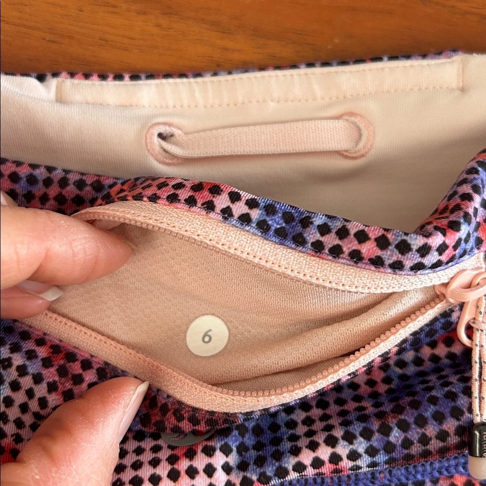Lululemon Circa 2016 Speed Light Checker Blooms Full Length Zipper Back Leggings - Picture 7 of 7